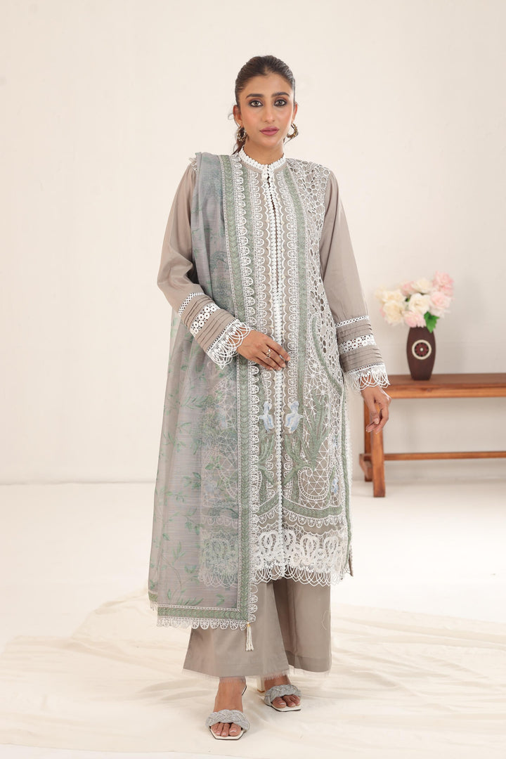 Design11B - Sobia Nazir Luxury Festive