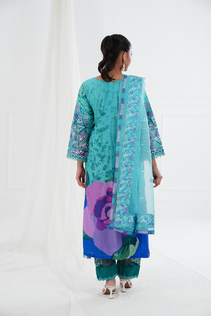 Sovana - Afrozeh Luxury Lawn Stitched