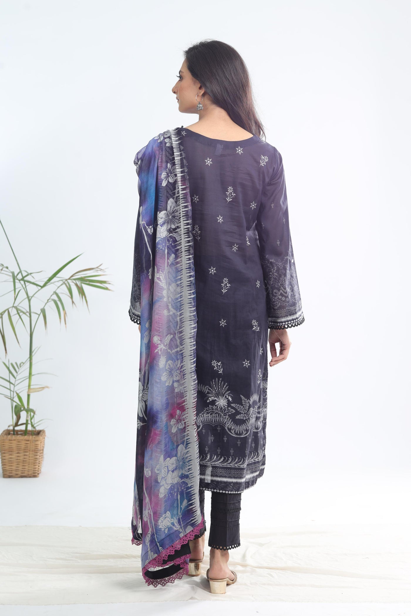 Lawn Black Stitched Signature Prints - Nureh