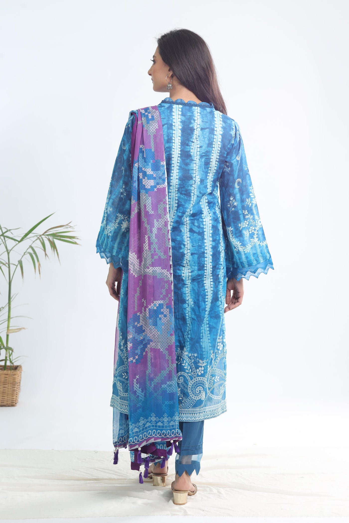 Lawn Light Blue Stitched Signature Prints - Nureh