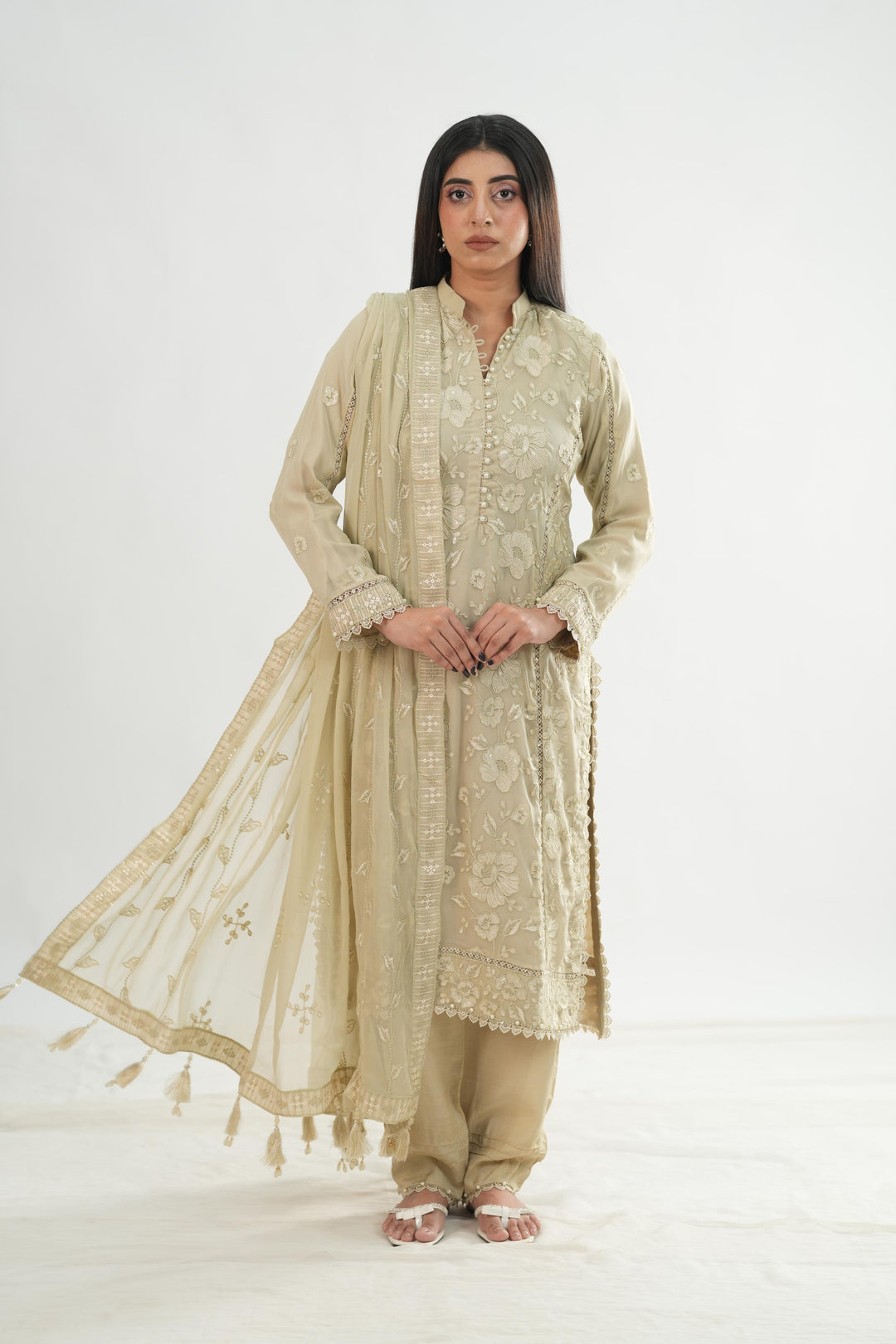 Spade - Alizeh Formals 26' Stitched