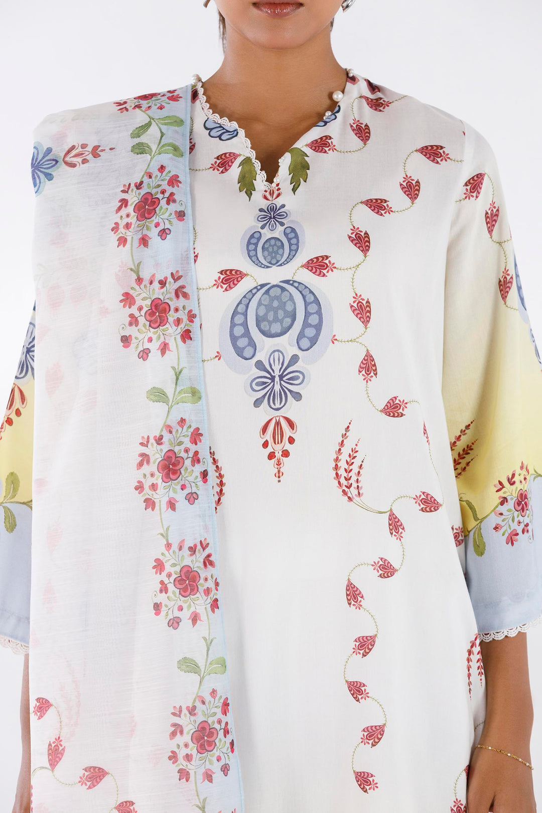 Lawn Off White Stitched Suit - Sana Safinaz