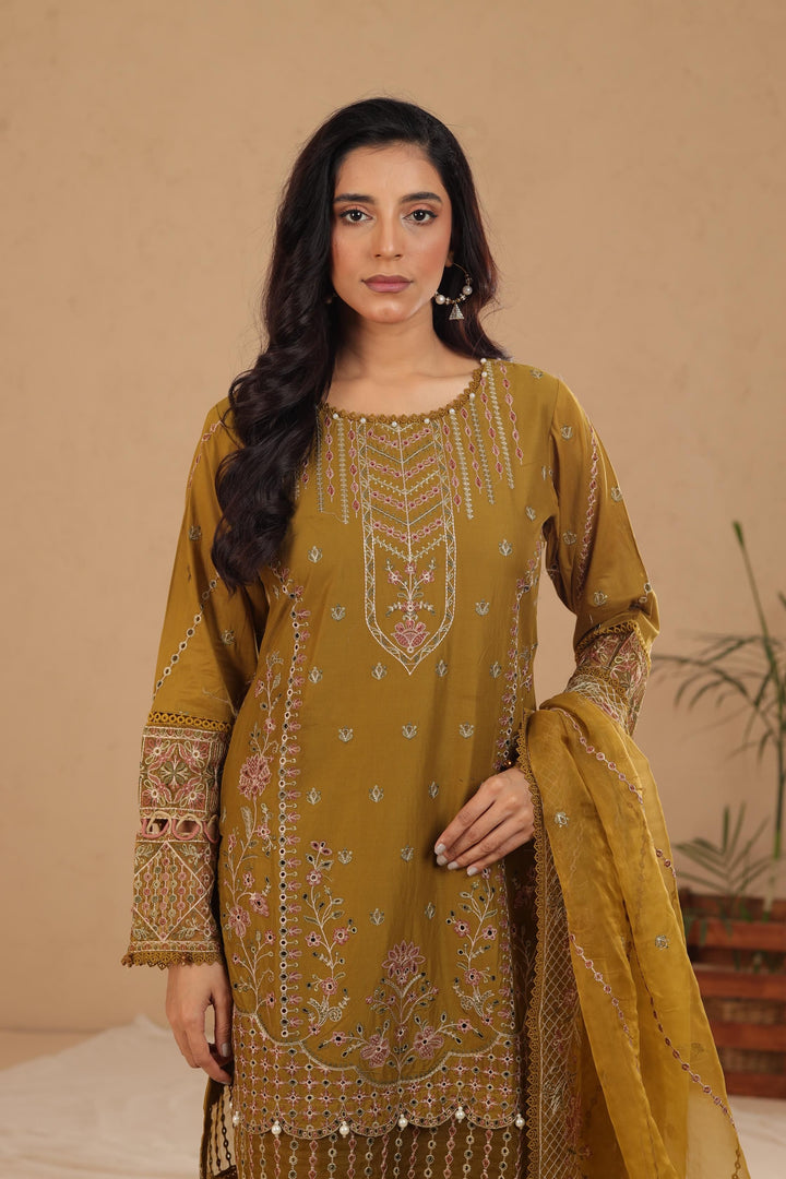 Summer Bloom - Farasha Luxury Lawn Collection