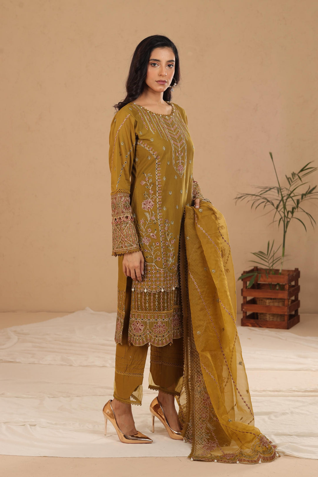Summer Bloom - Farasha Luxury Lawn Collection