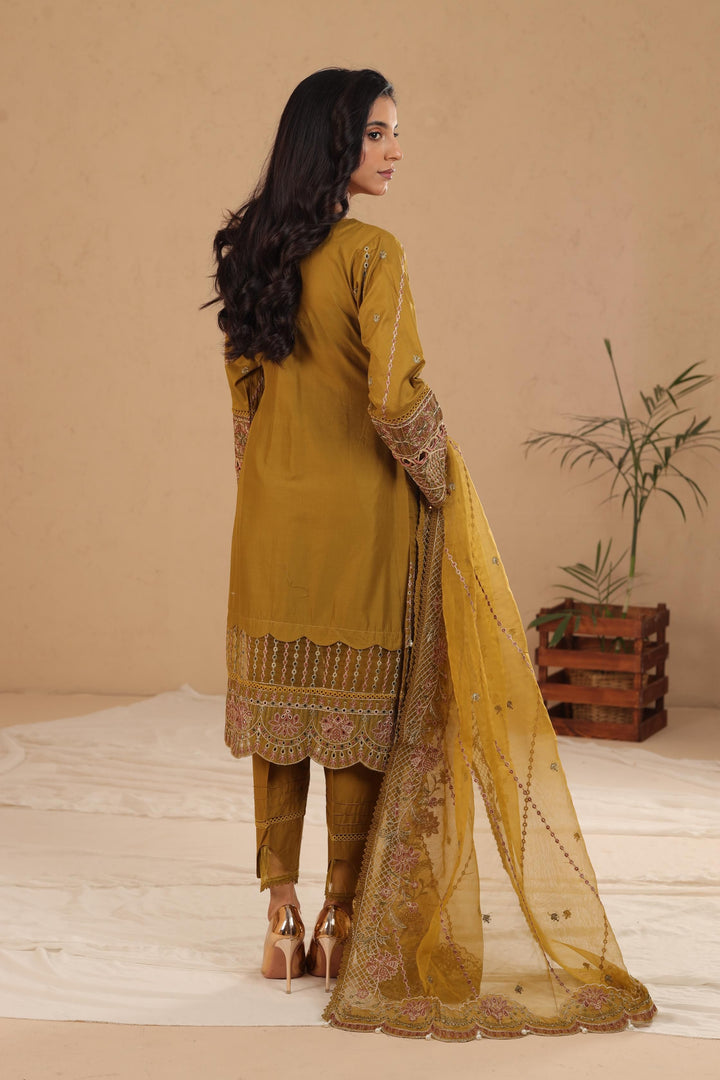 Summer Bloom - Farasha Luxury Lawn Collection
