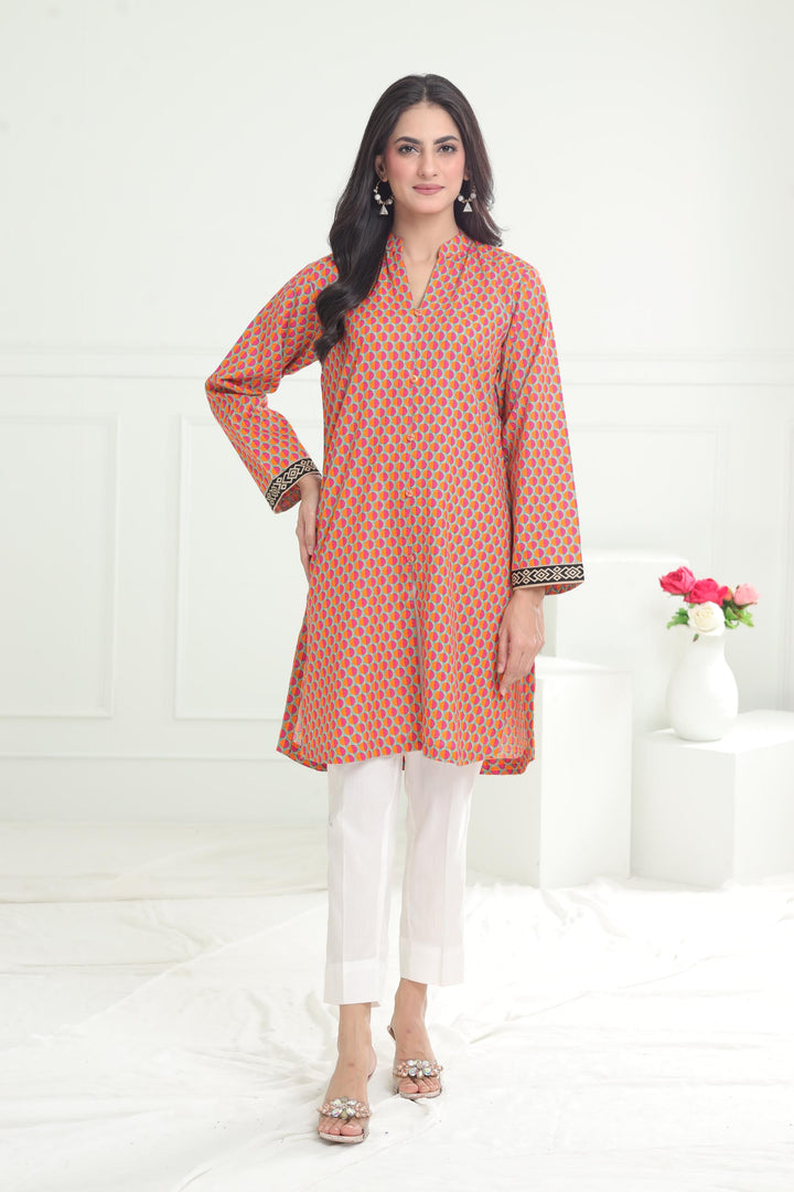 Khaddar Pink Kurti - Limelight