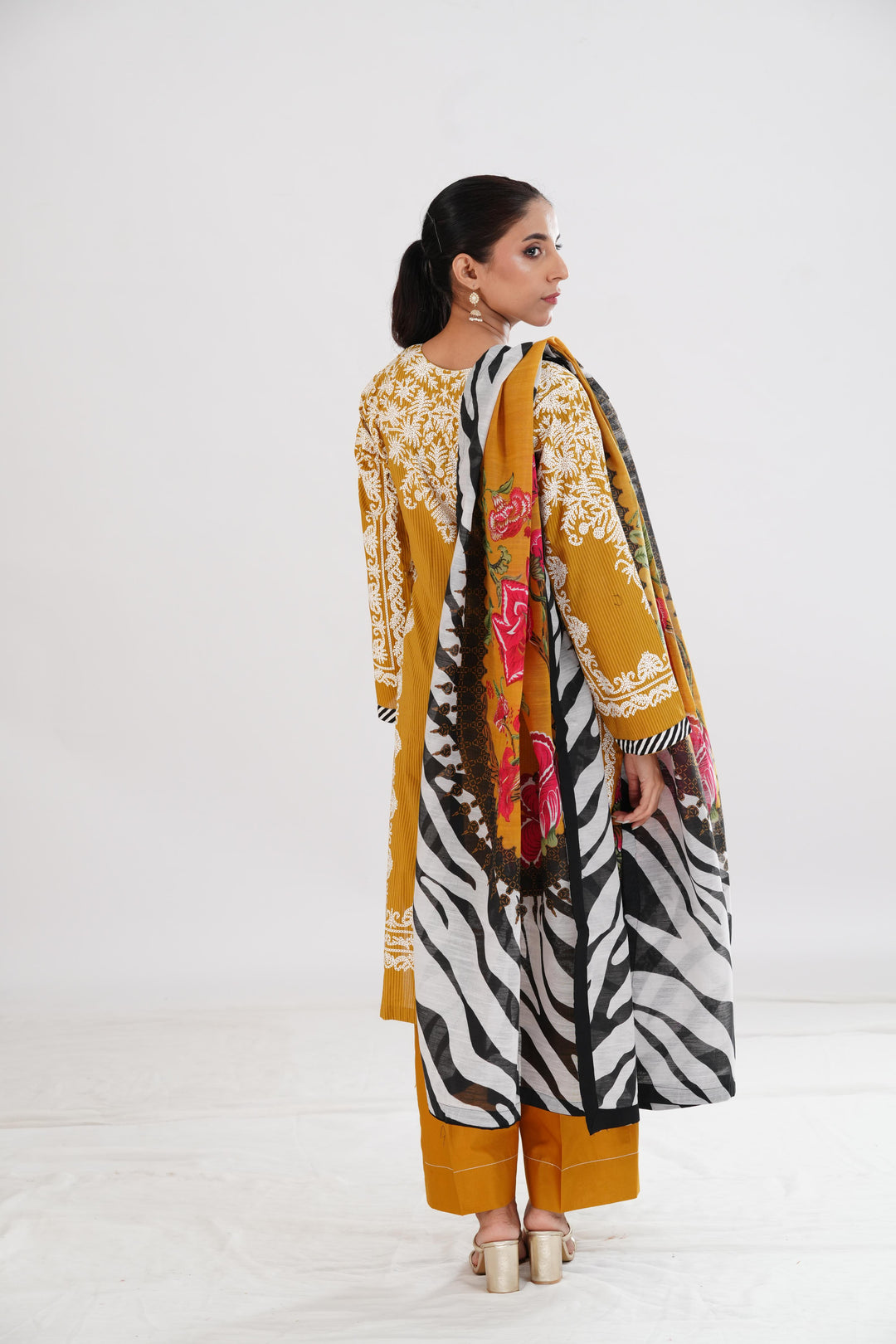 Lawn Yellow Stitched Suit - Limelight