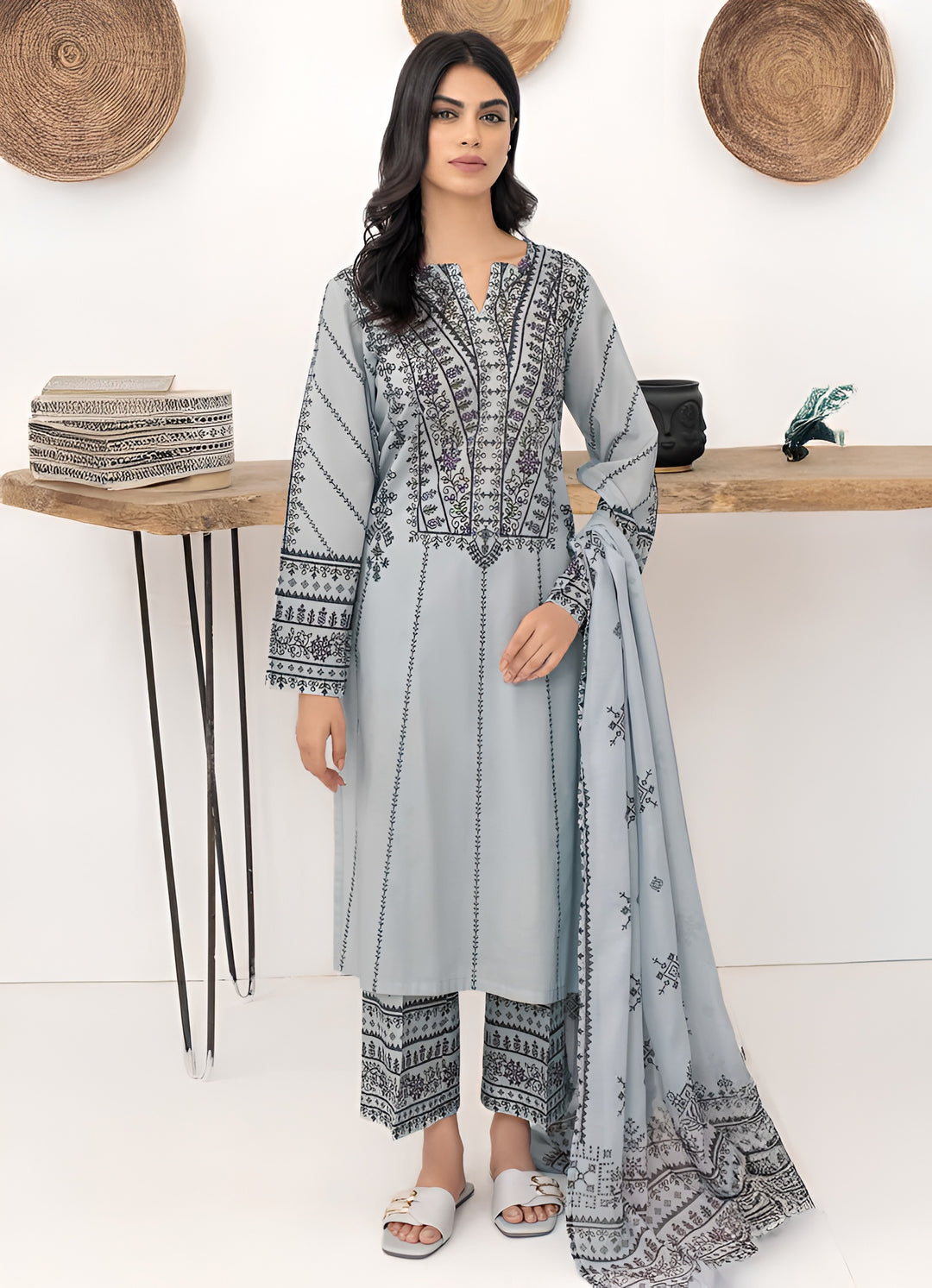 Lawn Grey Unstitched Suit - Limelight