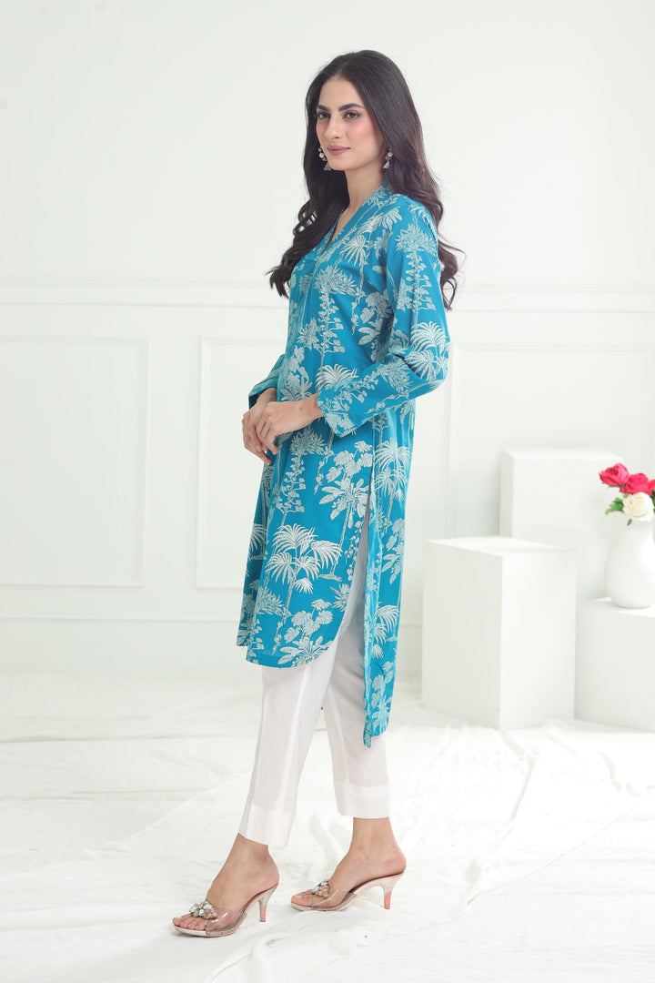 Khaddar Ferozi Kurti - Limelight