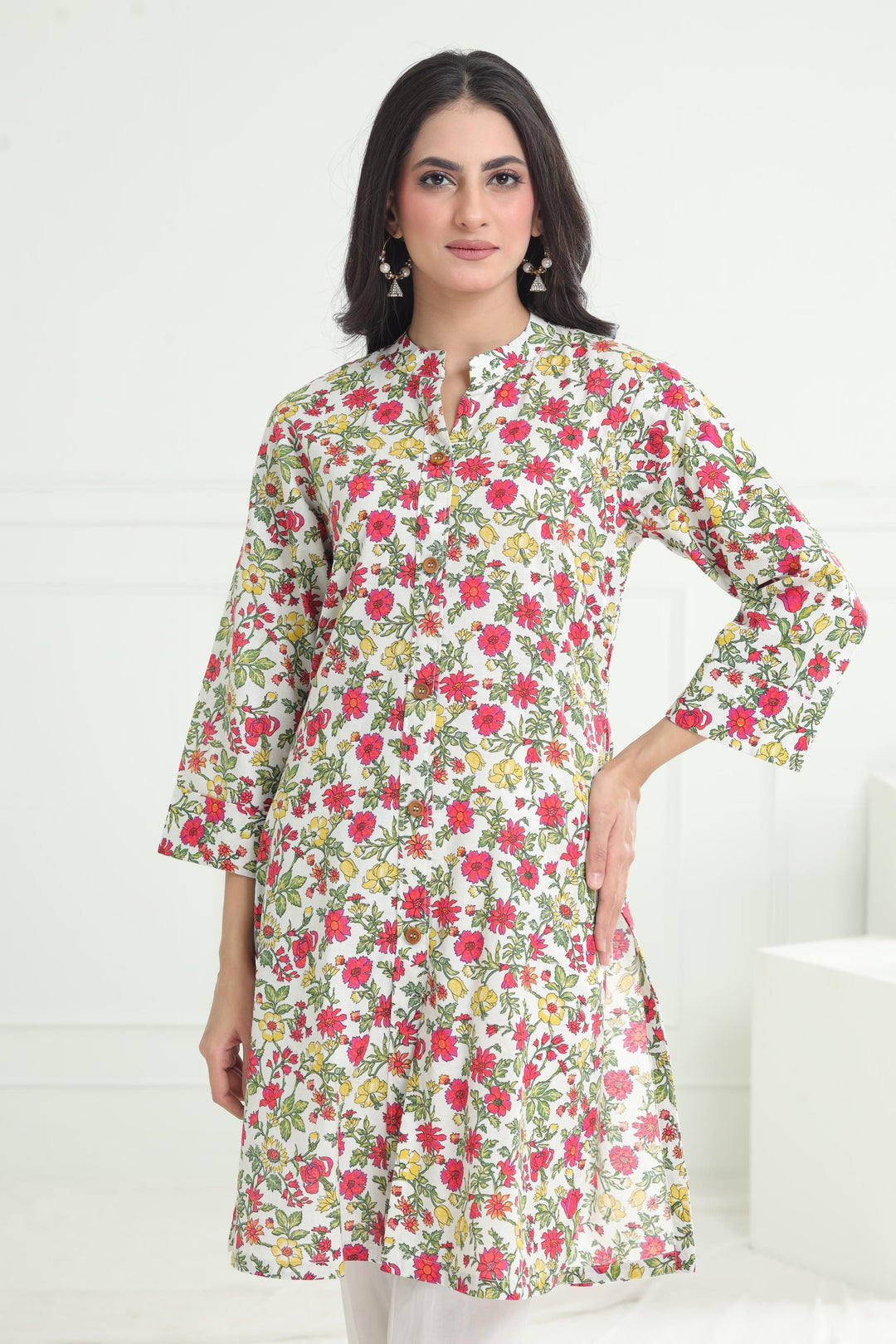 Khaddar White Kurti - Limelight