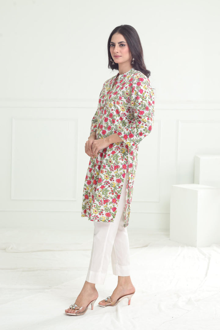 Khaddar White Kurti - Limelight
