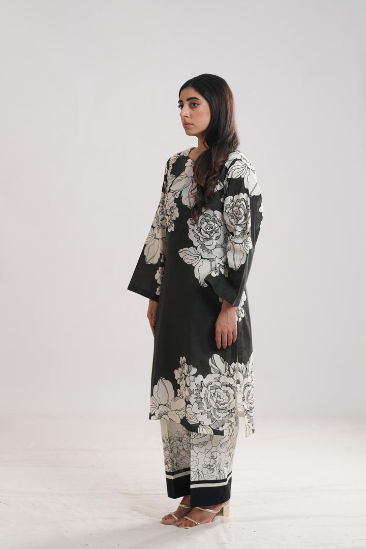Khaddar Black Stitched Suit - Limelight