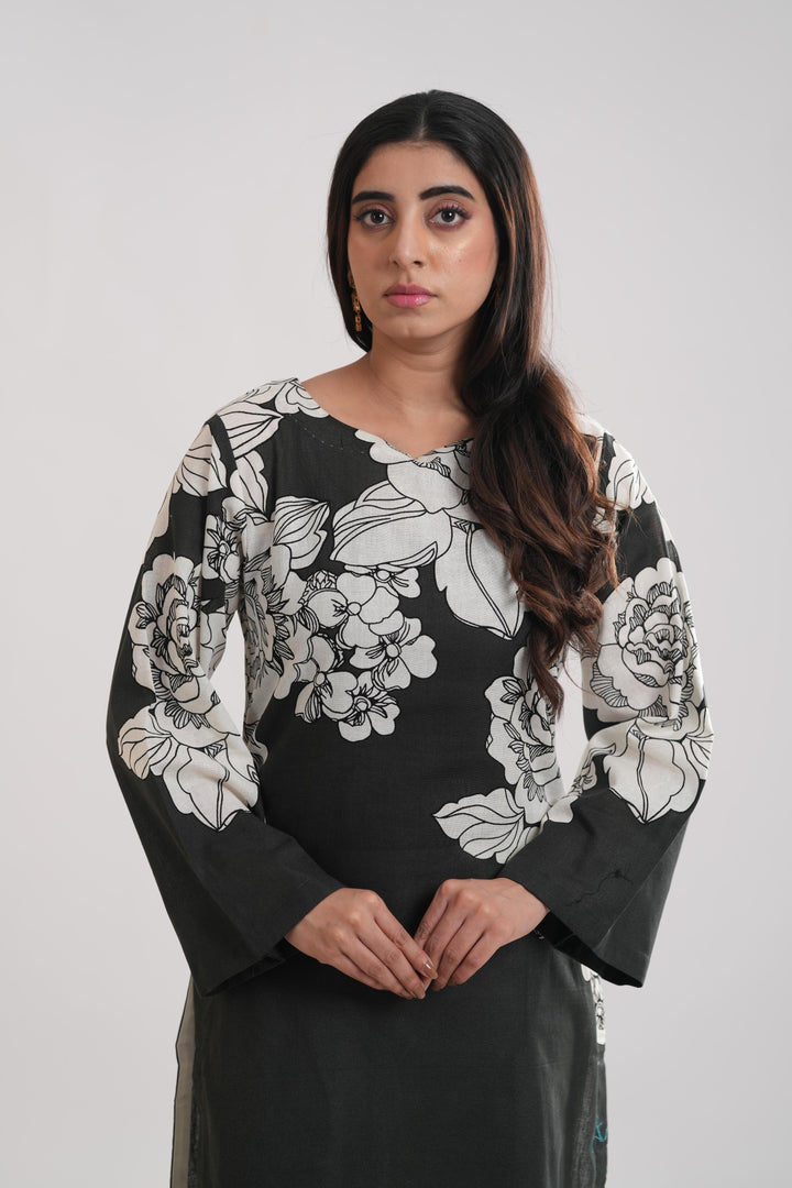 Khaddar Black Stitched Suit - Limelight