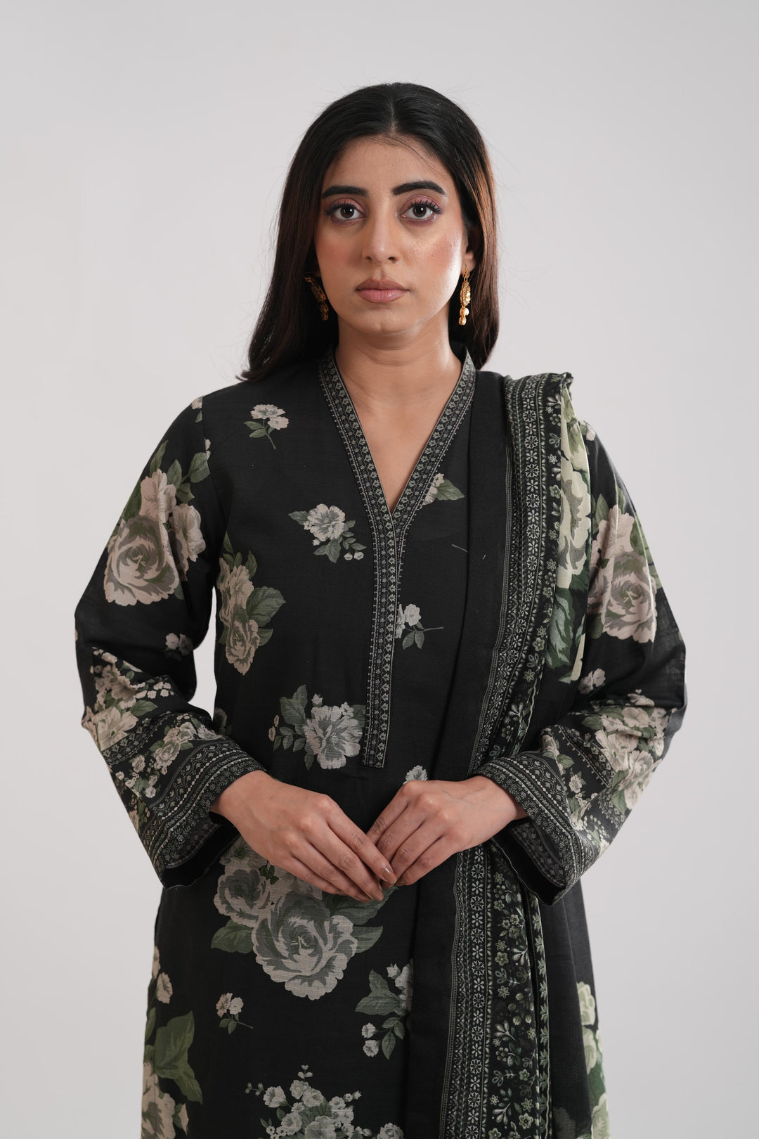 Khaddar Black Stitched Suit - Limelight