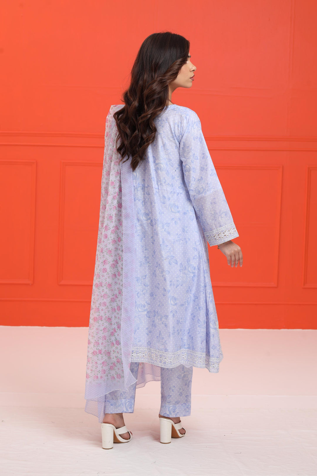 Design 4 - Jazmin Summer Exclusive Stitched