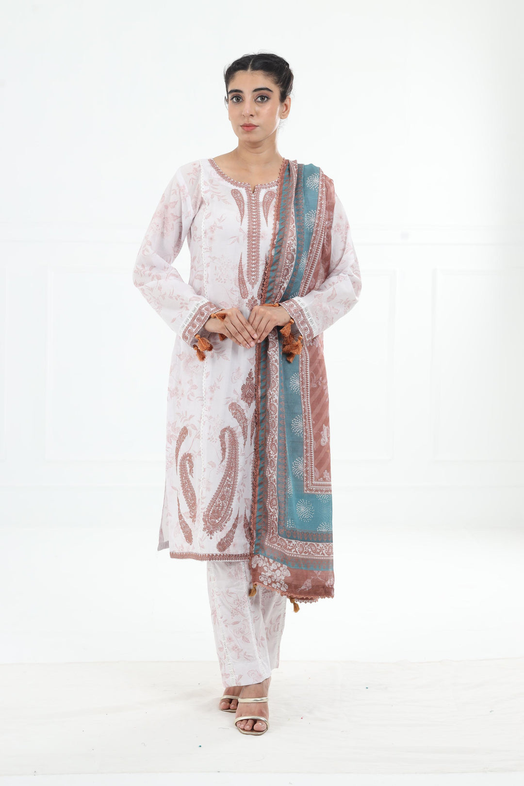 Design 4 - Jazmin Summer Basic Stitched
