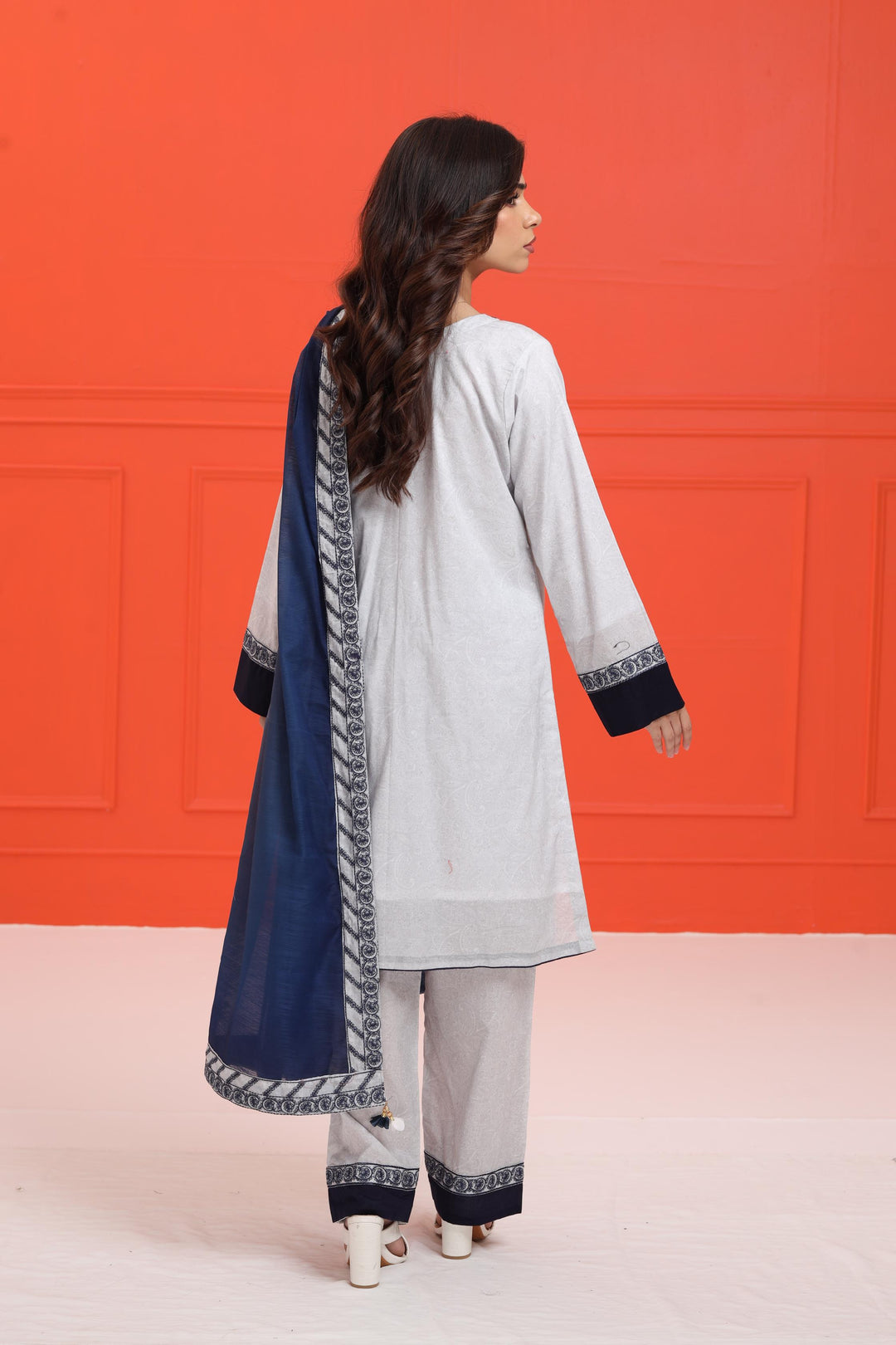 Design 13 - Jazmin Summer Exclusive Stitched