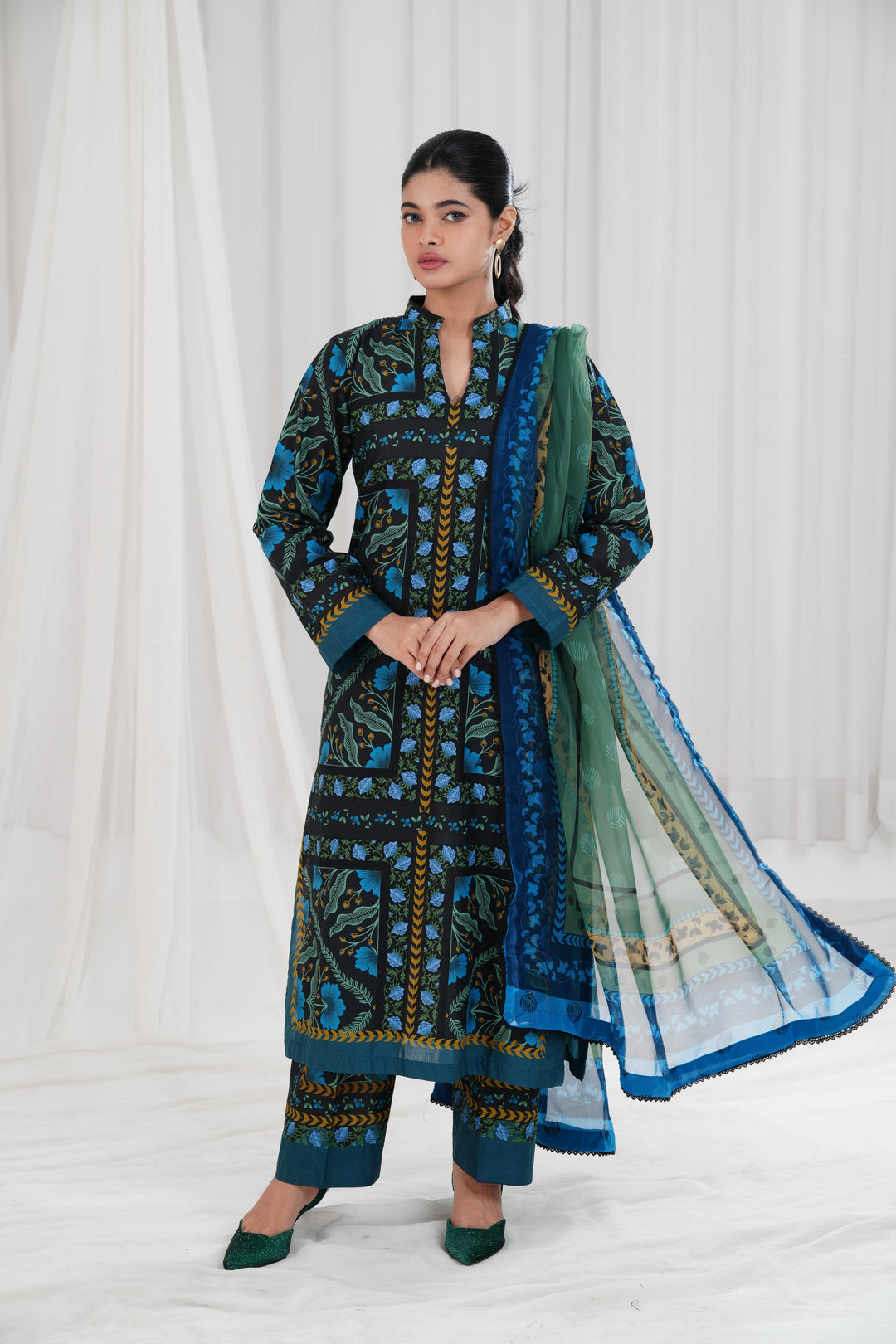 Digital Printed Lawn Multi Stitched Suit - Jazmin