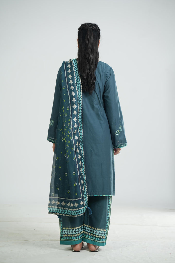 Lawn Zinc Stitched Suit - Jazmin