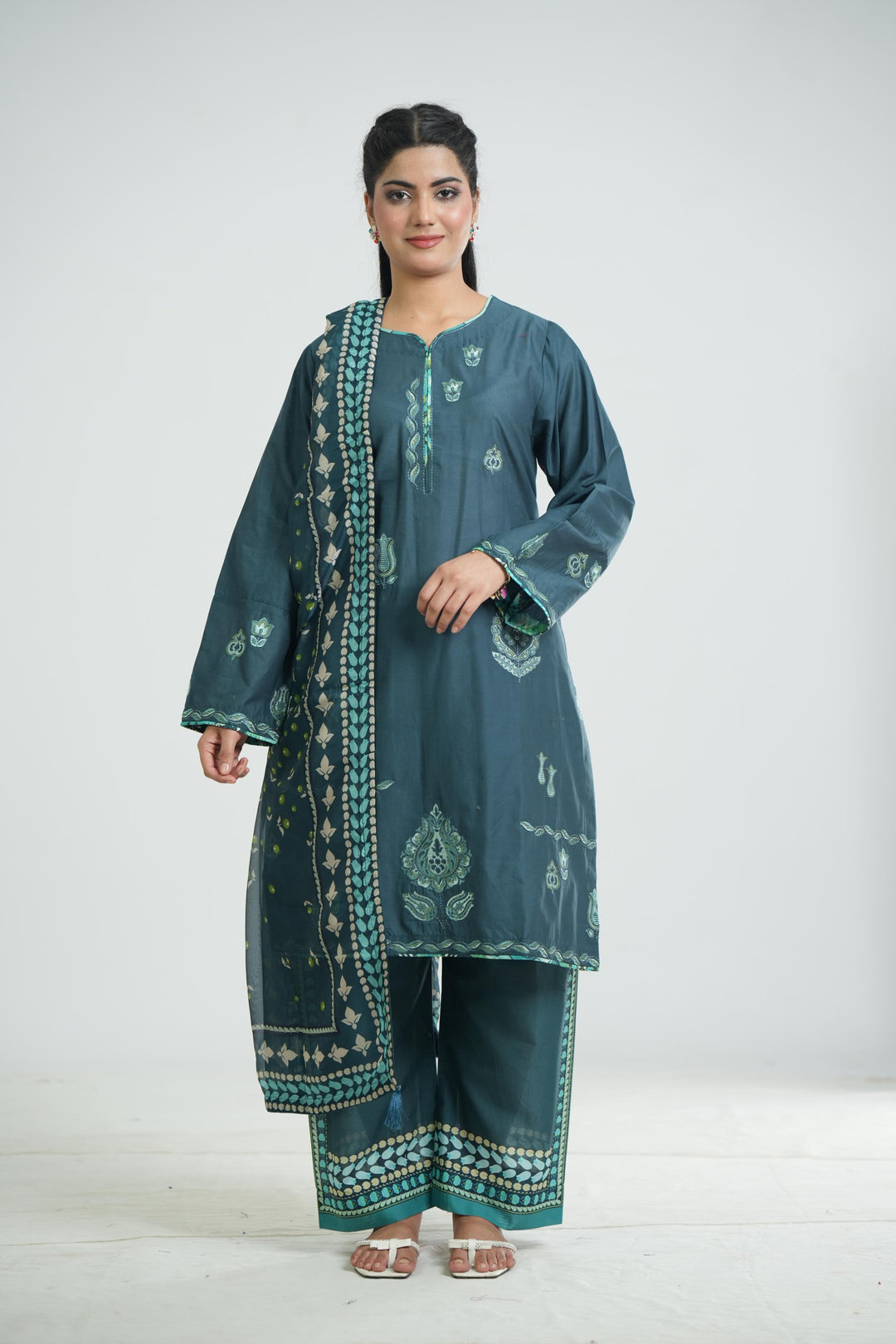 Lawn Zinc Stitched Suit - Jazmin