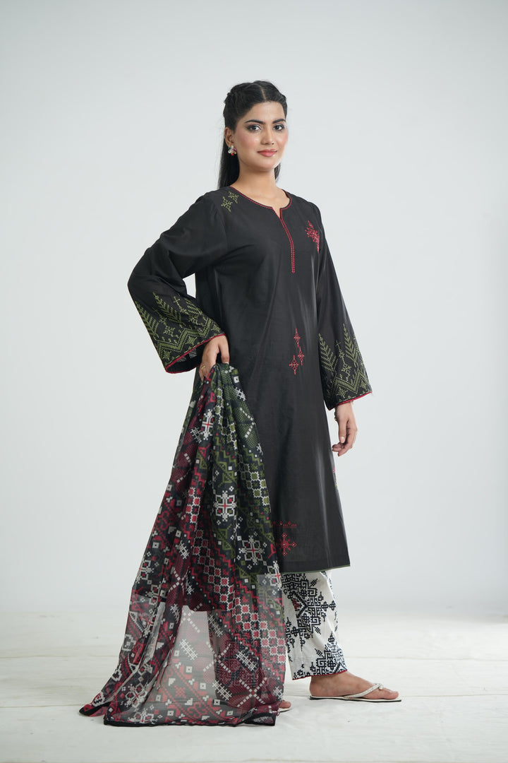 Lawn Black Stitched Suit - Jazmin