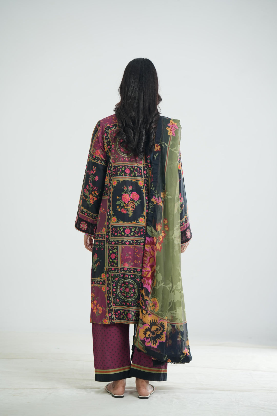 Lawn Plum Stitched Suit - Jazmin