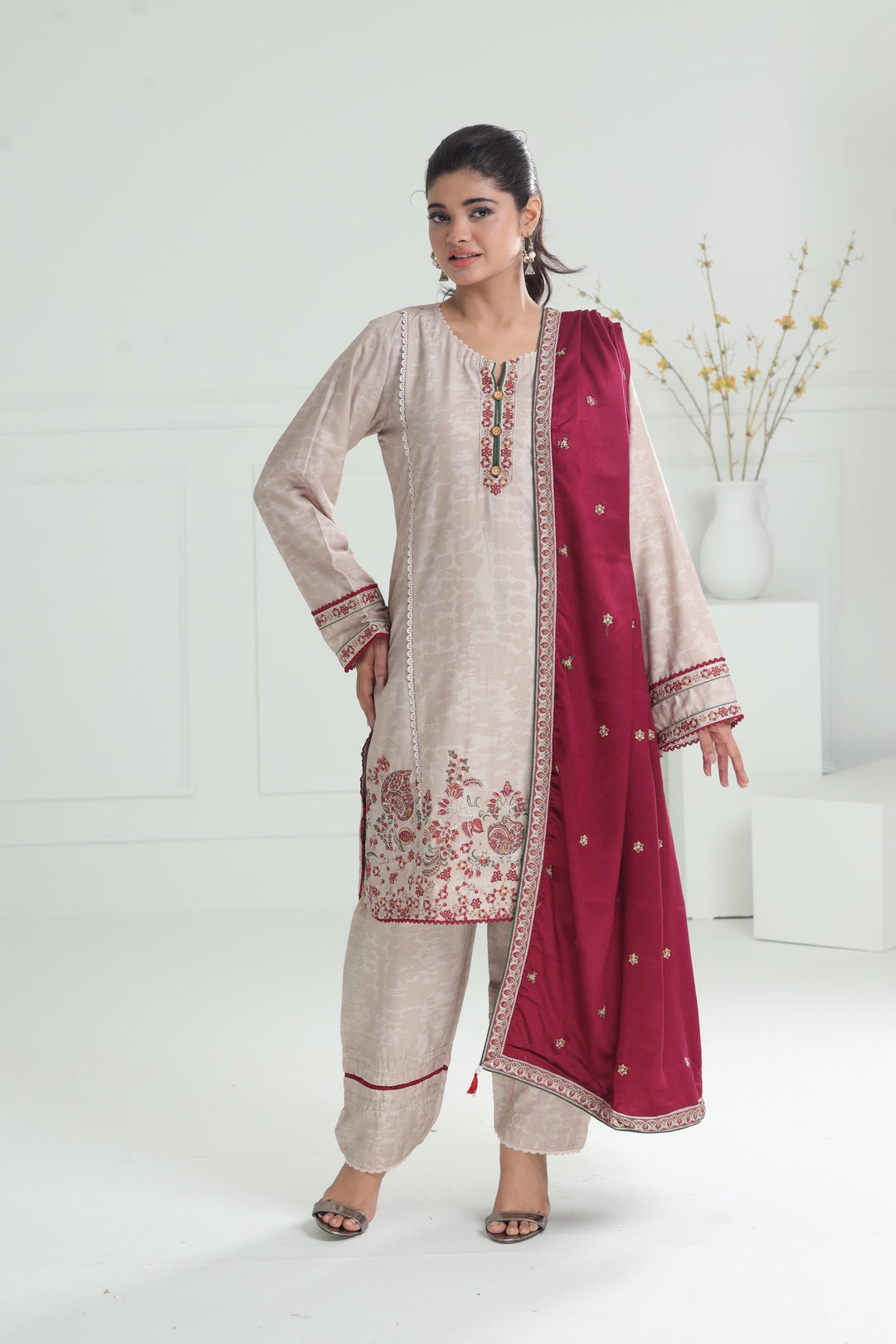Viscose Skin Stitched Suit - Jazmin