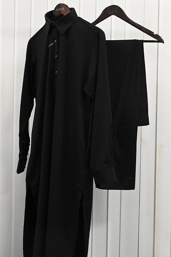 Blended Black Shalwar Kameez- Cast & Crew