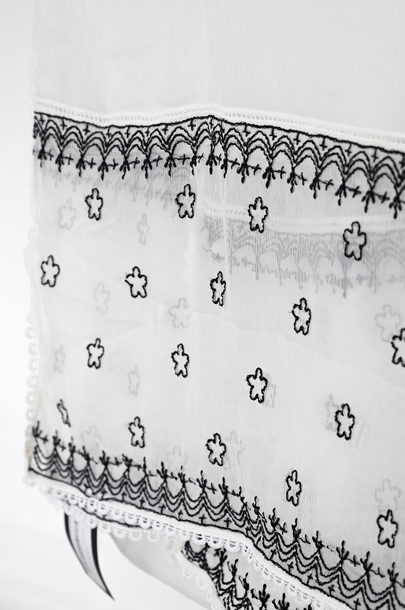 Chiffon White Dupatta - J. Junaid Jamshed