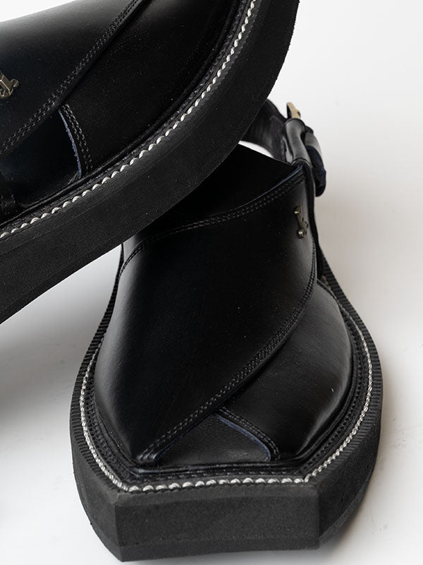 Plain Black Peshawari Chappal - J. Junaid Jamshed