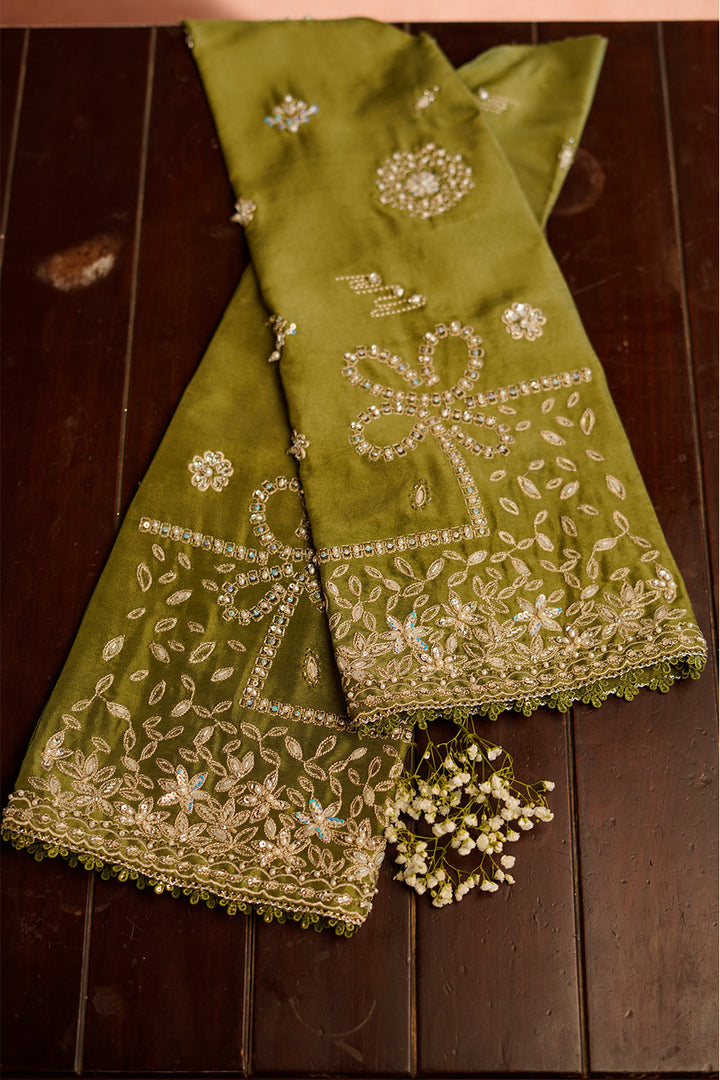 Bella - Nyra Silk Pret-A-Porter '25 Stitched