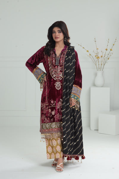 Design 2 - Sana Safinaz Velvet Luxury Stitched Collection