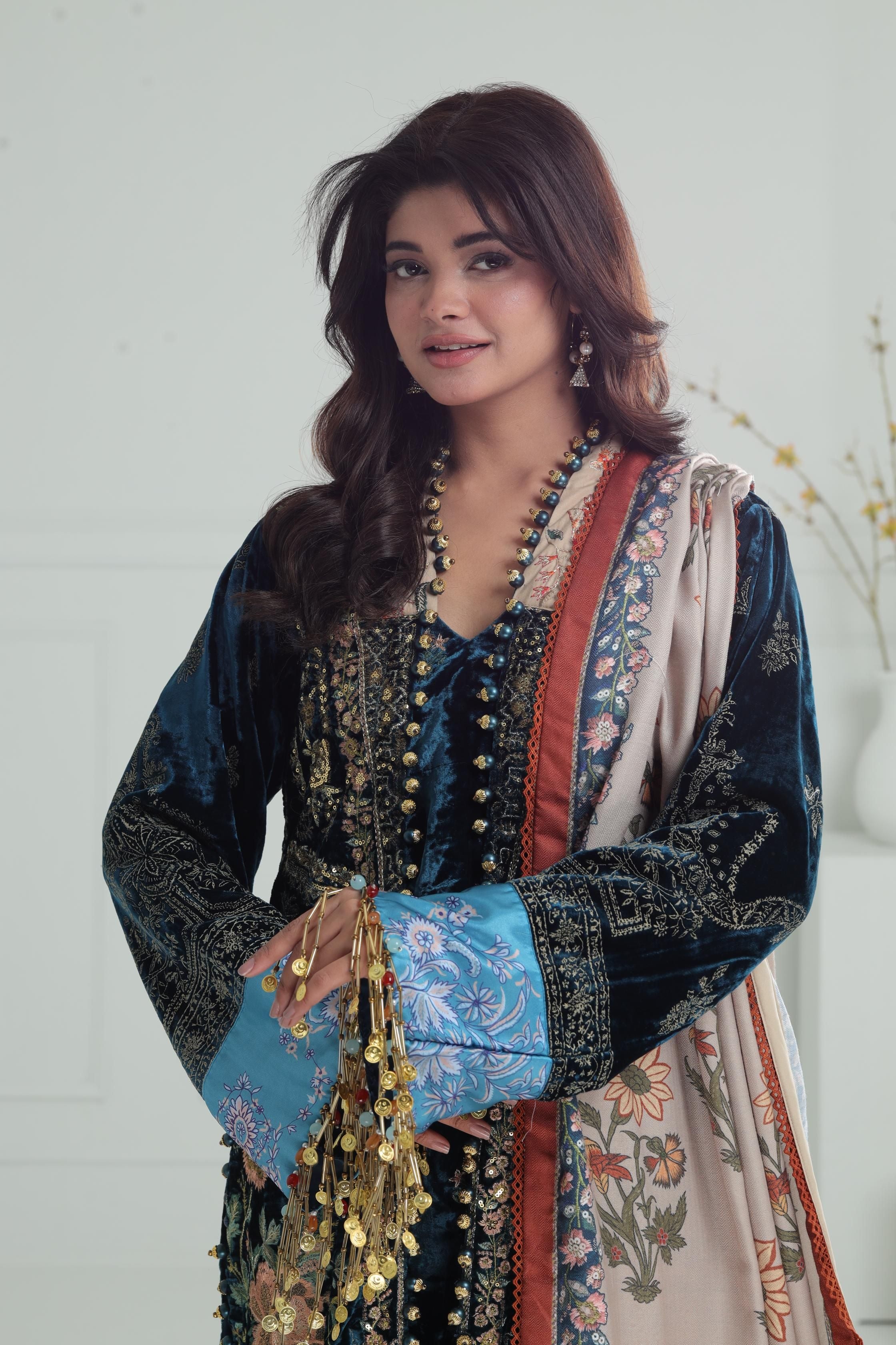 Design 3 - Sana Safinaz Velvet Luxury Stitched Collection – Janan