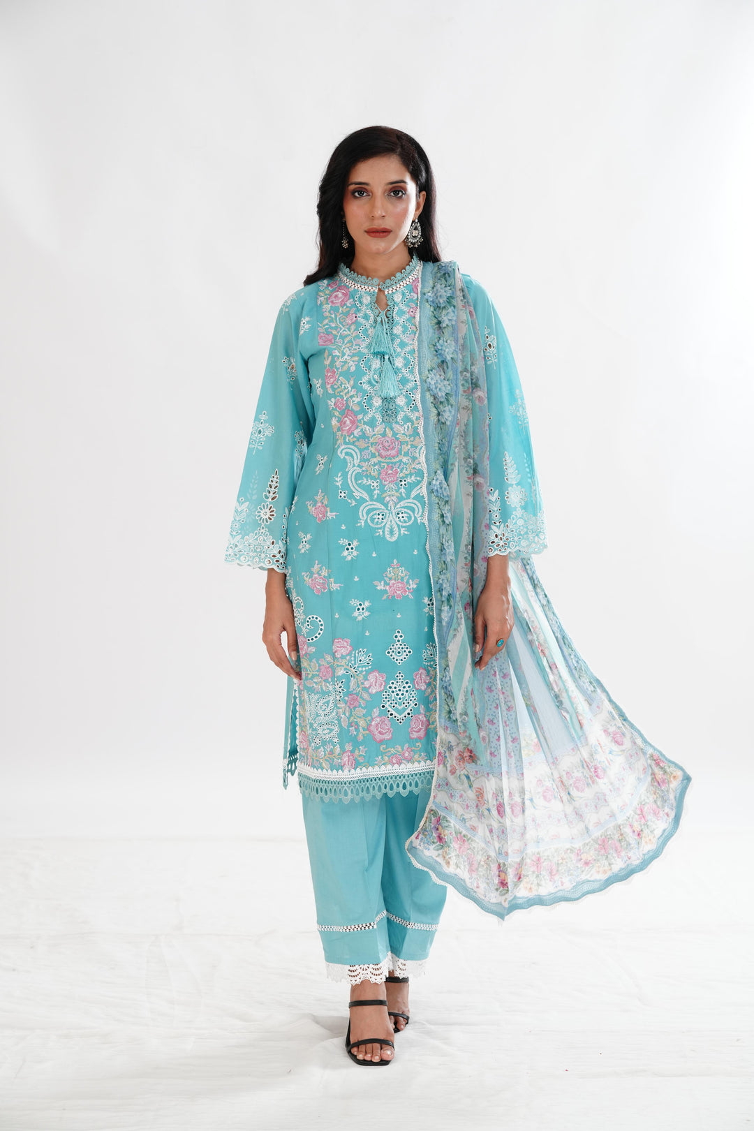 Design 3A - Sobia Nazir Vital Lawn Stitched