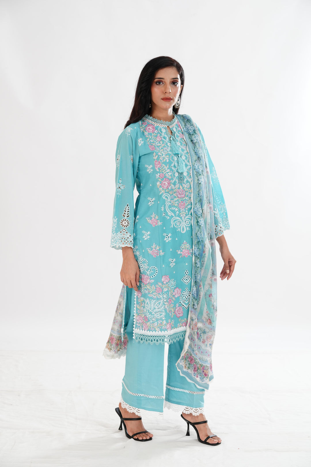 Design 3A - Sobia Nazir Vital Lawn Stitched