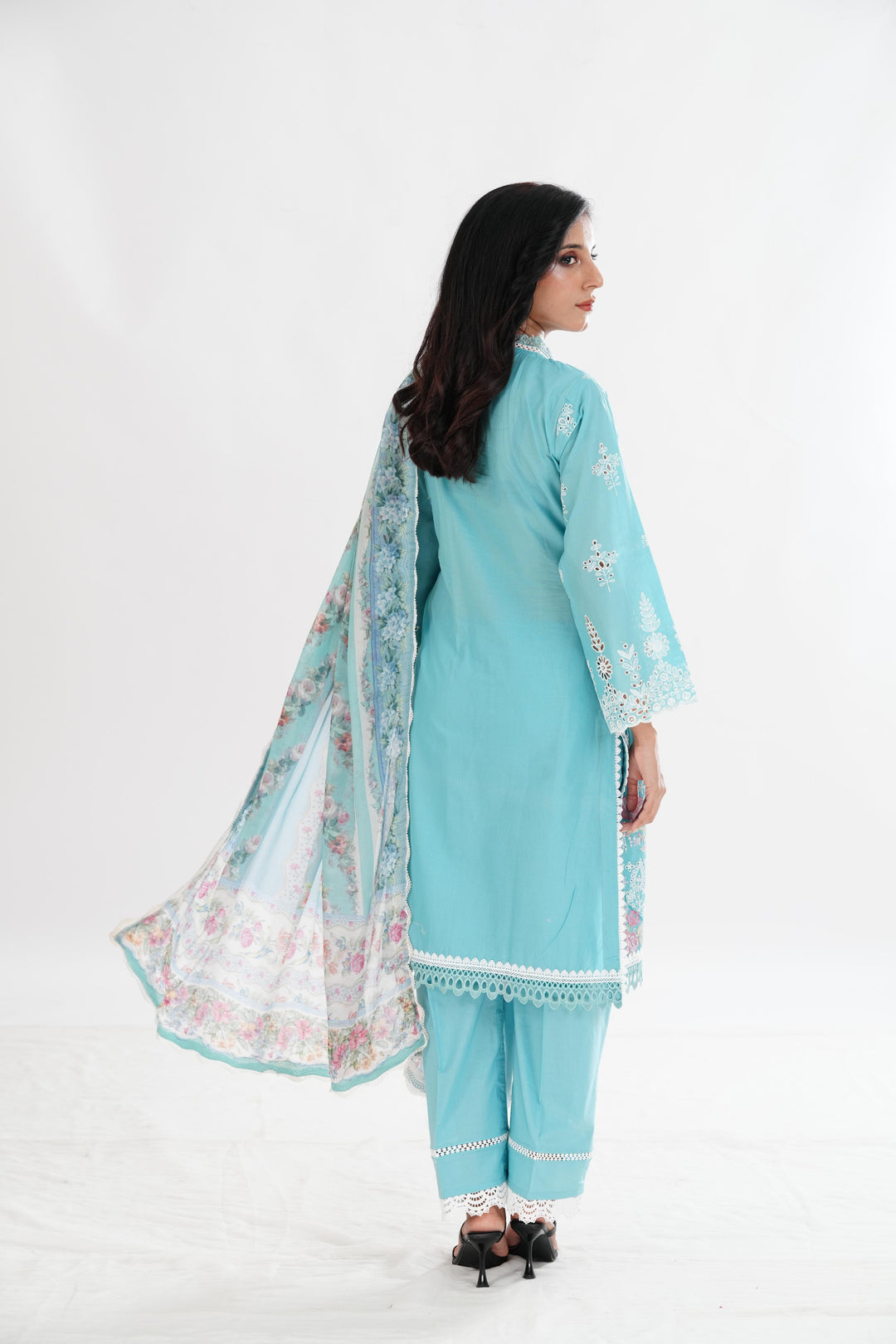 Design 3A - Sobia Nazir Vital Lawn Stitched