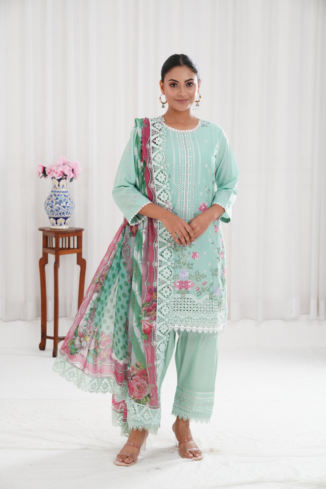 Design 4B - Sobia Nazir Vital Lawn Stitched