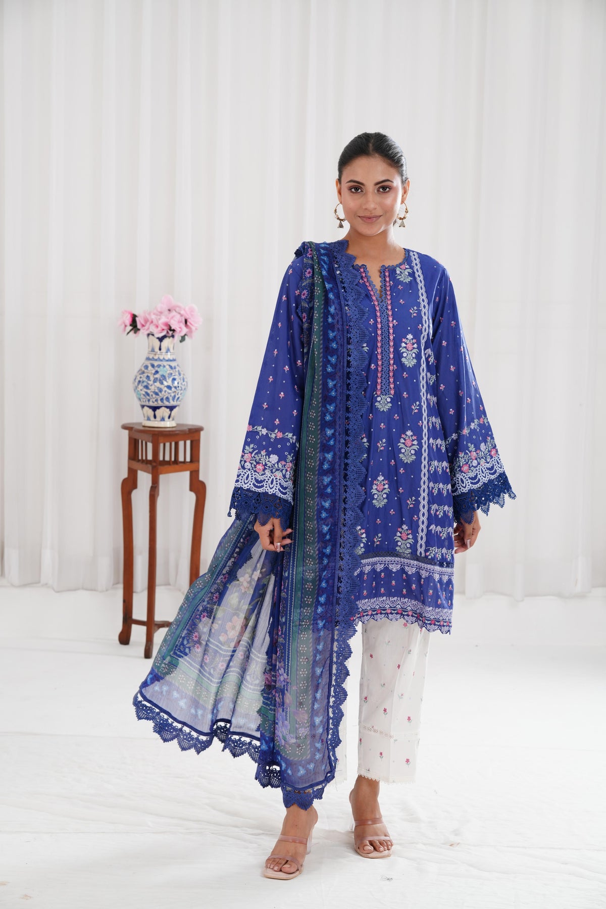 Design 6B - Sobia Nazir Vital Lawn Stitched