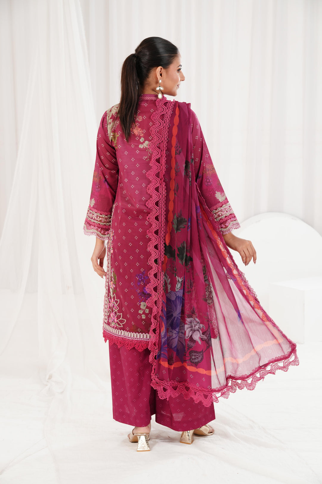Design 7B - Sobia Nazir Vital Lawn Stitched