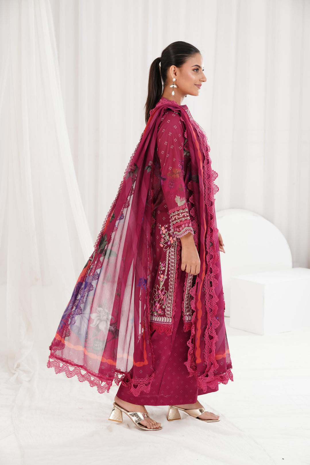 Design 9A - Sobia Nazir Vital Lawn Stitched