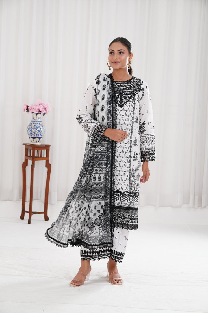 Design 10A - Sobia Nazir Vital Lawn Stitched