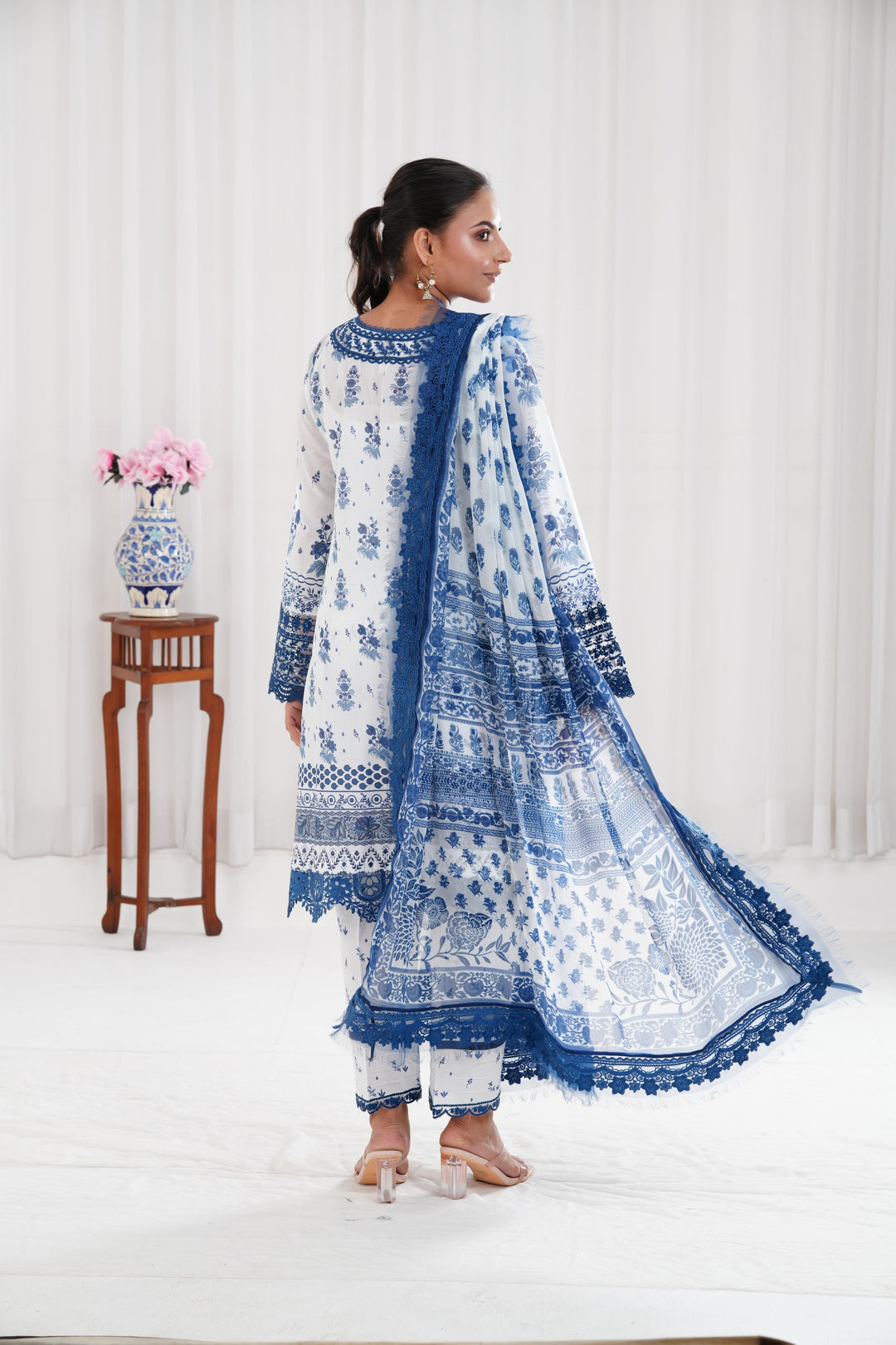 Design 10B - Sobia Nazir Vital Lawn Stitched
