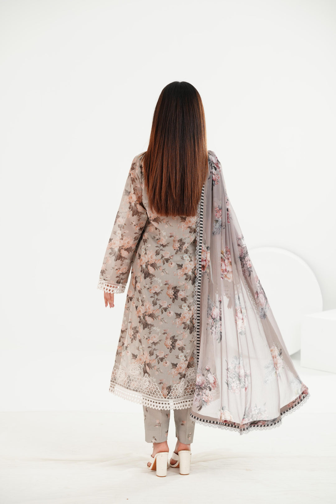 Design 2B - Sobia Nazir Vital Vol 2 Stitched