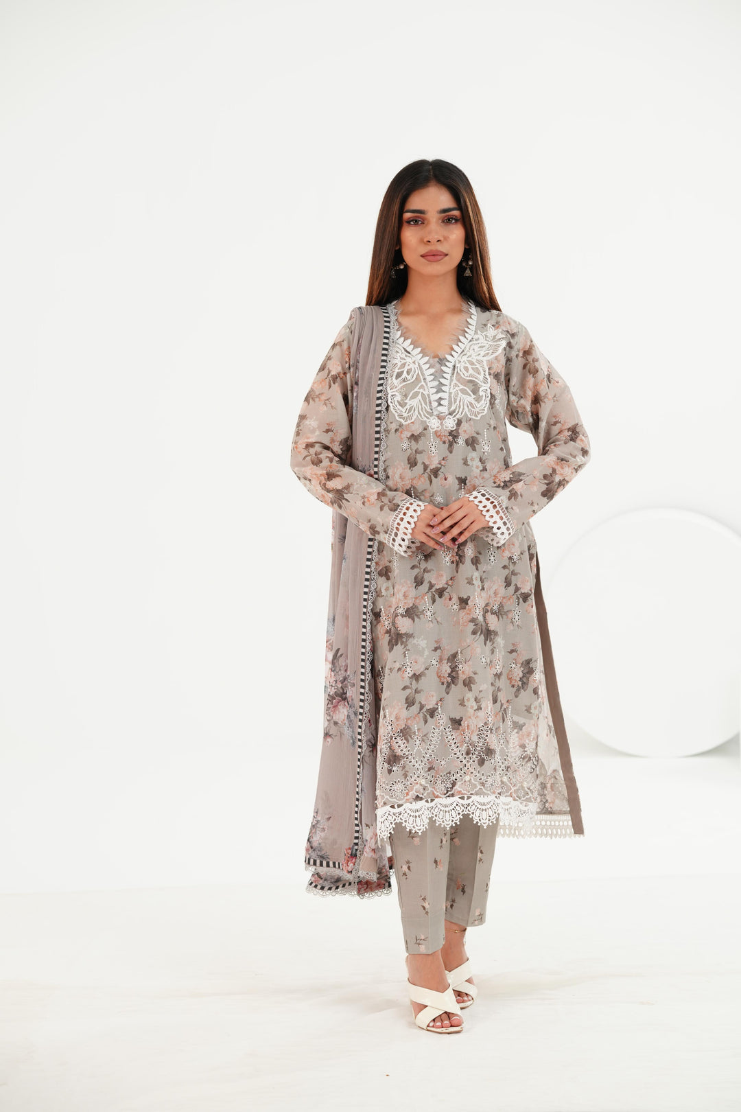 Design 2B - Sobia Nazir Vital Vol 2 Stitched