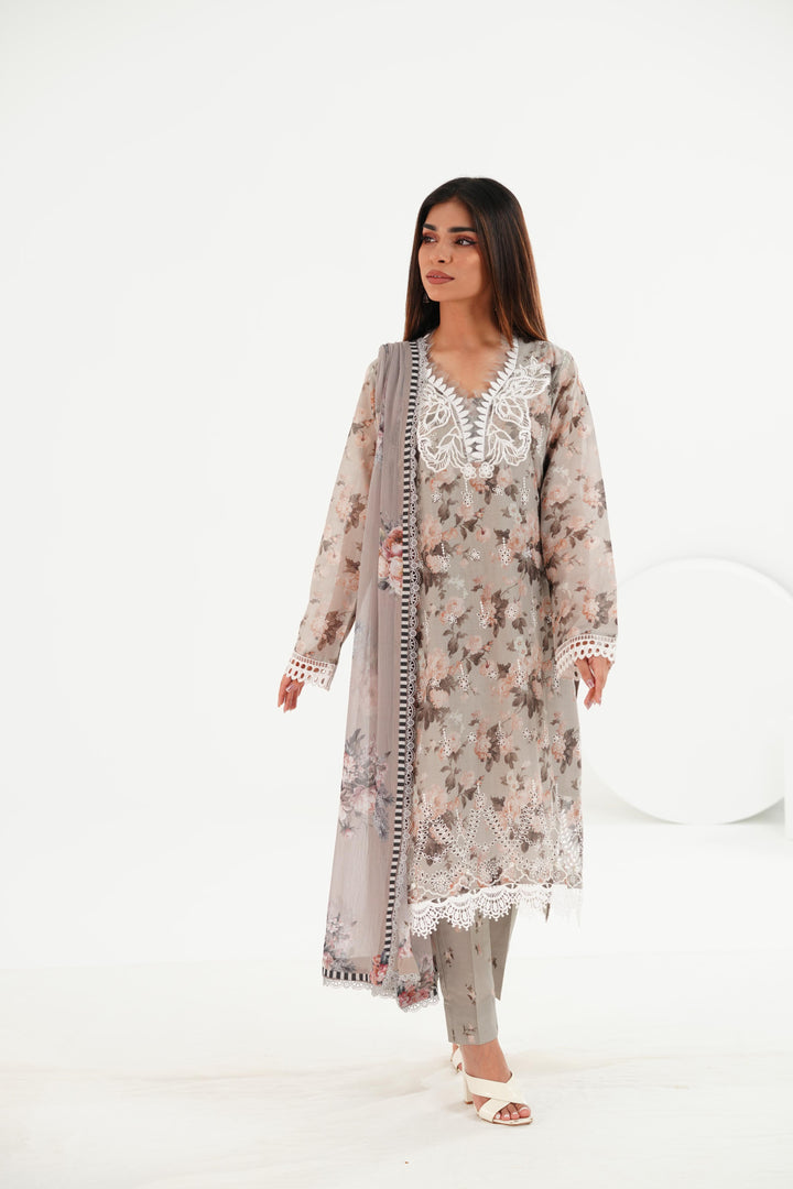 Design 2B - Sobia Nazir Vital Vol 2 Stitched
