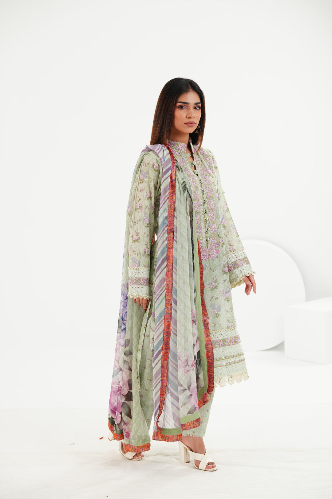Design 4B - Sobia Nazir Vital Vol 2 Stitched