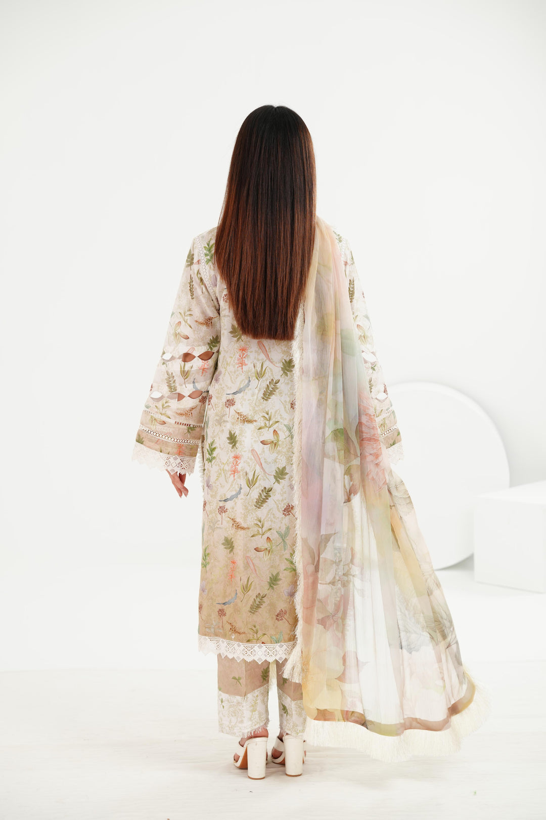 Design 6B - Sobia Nazir Vital Vol 2 Stitched