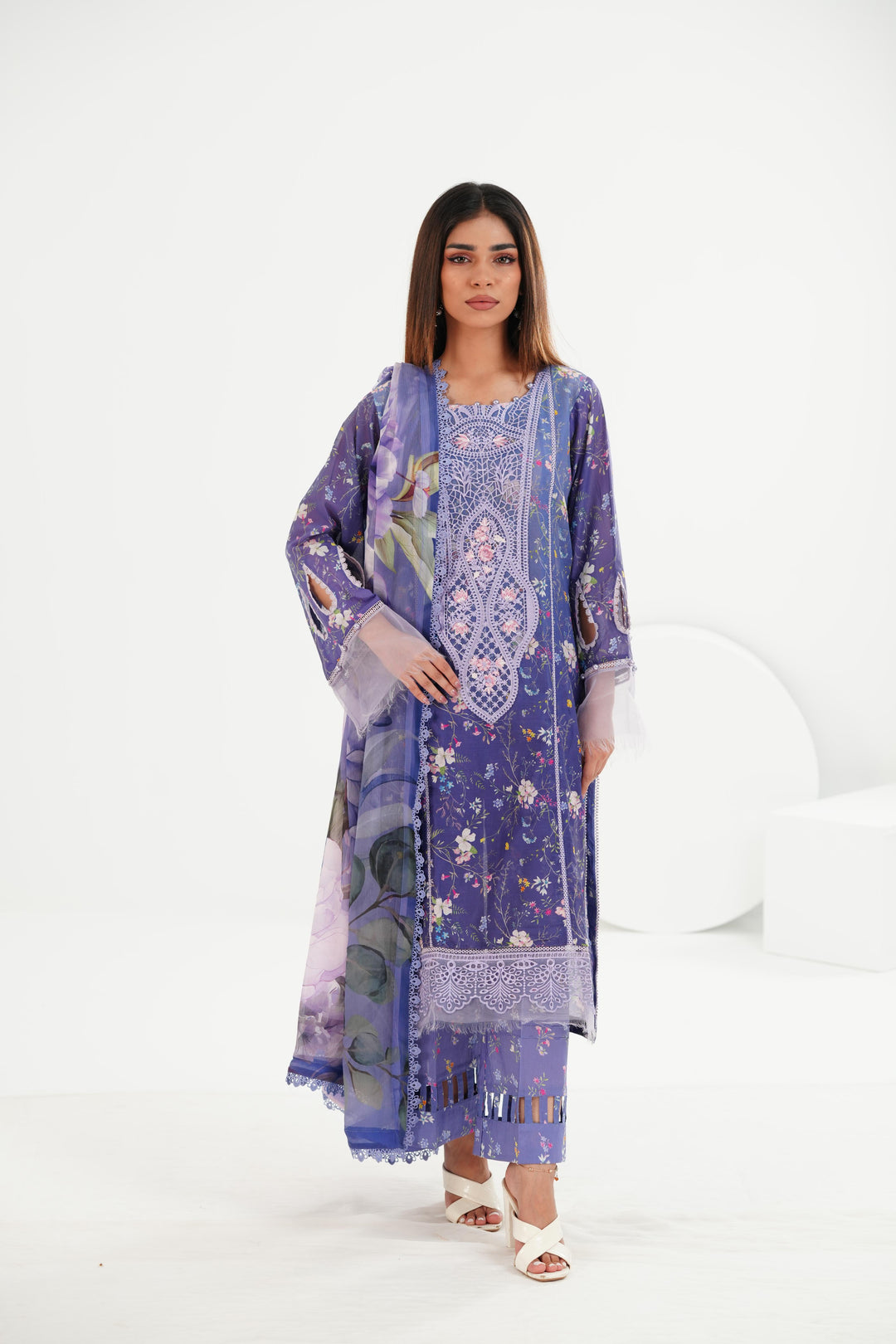 Design 8A - Sobia Nazir Vital Vol 2 Stitched
