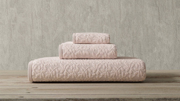 Vantona Luxury Leaf Jacquard Cotton Towel – Pink