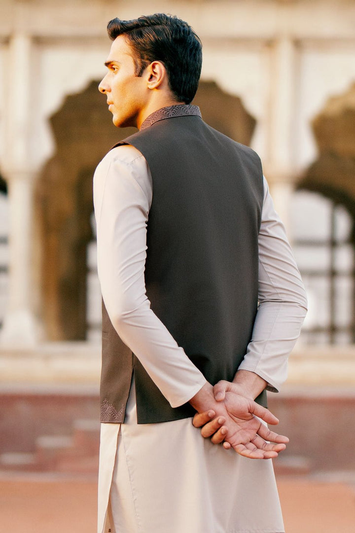 Polyester Brown Waist Coat - Almirah